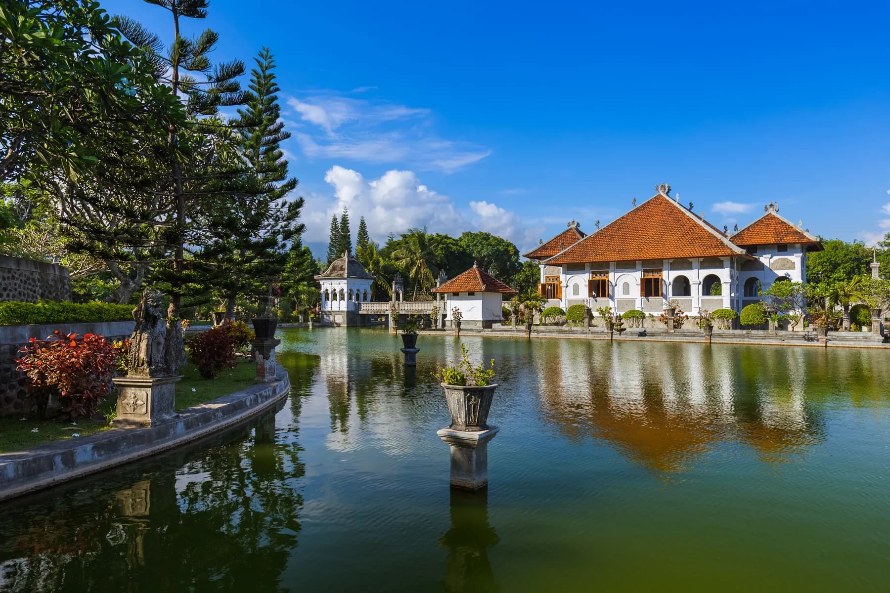 Tirta Gangga water palace